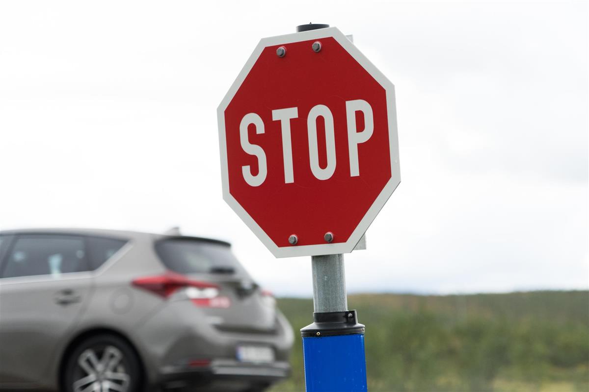 Stopskit Bisanskilta skuter - Deaddil ja stuora govva ihtá